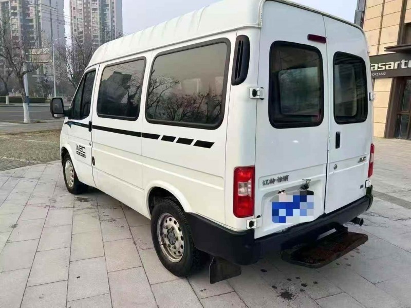 安庆18年江铃特顺8