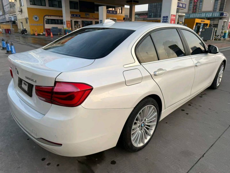 襄阳19年宝马3系9