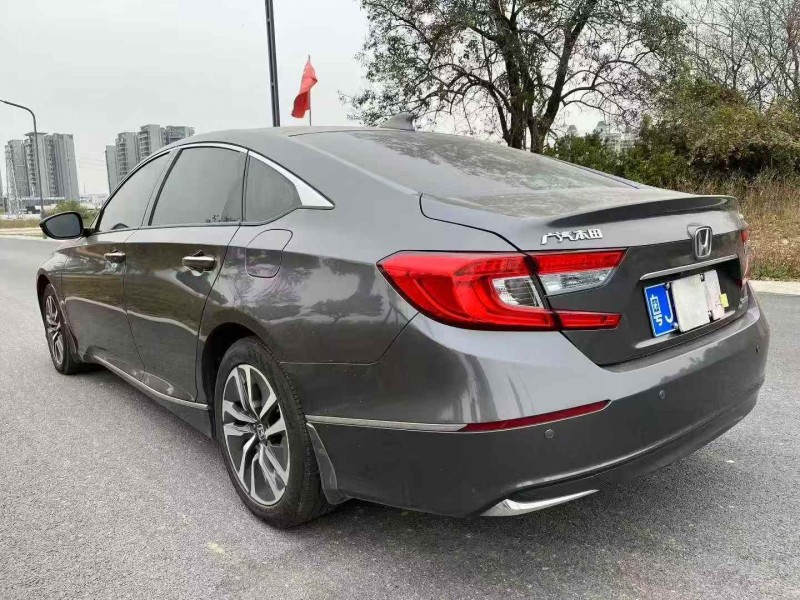 珠海20年本田雅阁7