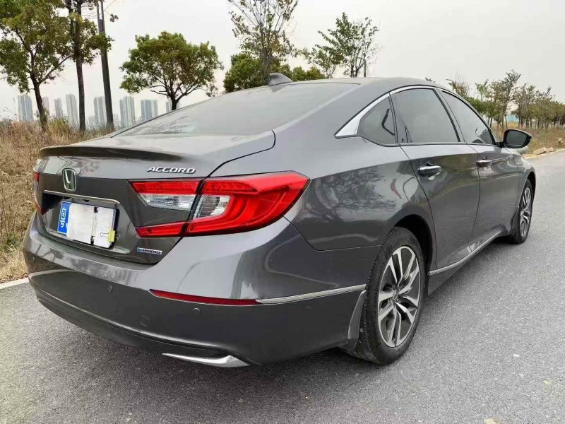 珠海20年本田雅阁8