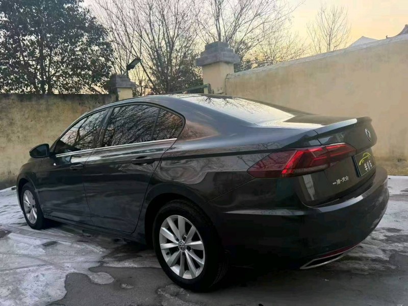 菏泽20年大众宝来8