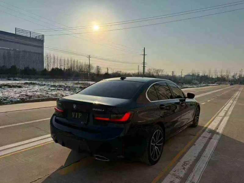 菏泽23年宝马3系8