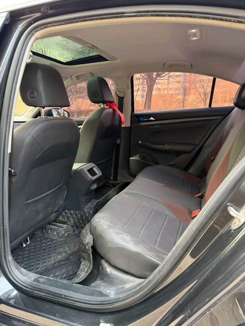 邢台19年大众宝来9