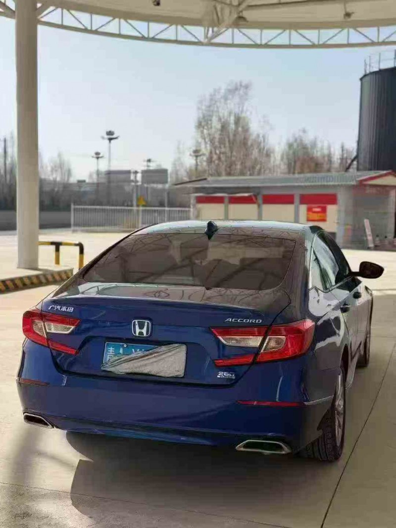 平凉20年本田雅阁8