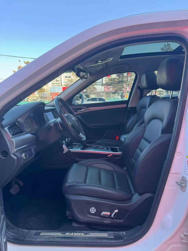 承德18年哈弗H76