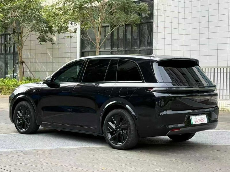 佛山23年理想L87