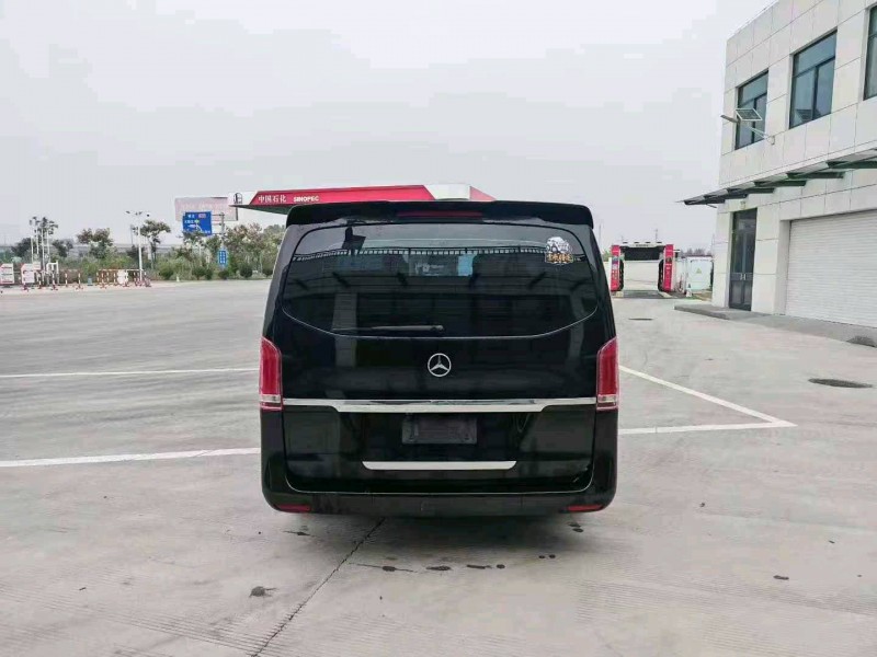 常州20年奔驰威霆9