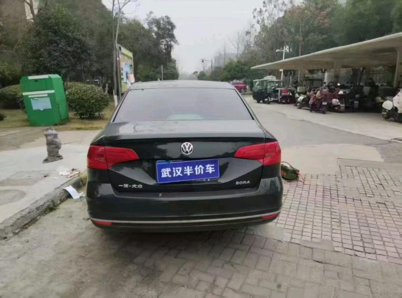 武汉16年大众宝来4