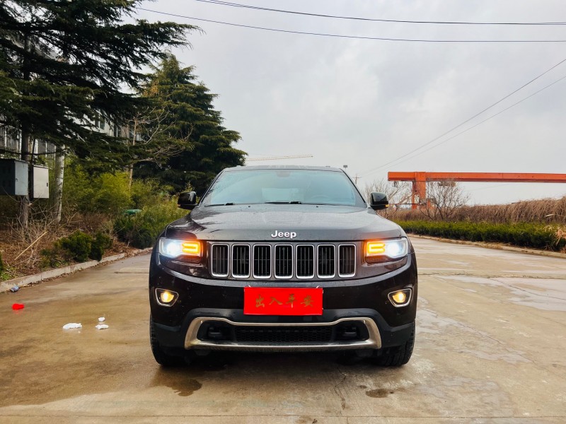 烟台16年Jeep大切诺基1