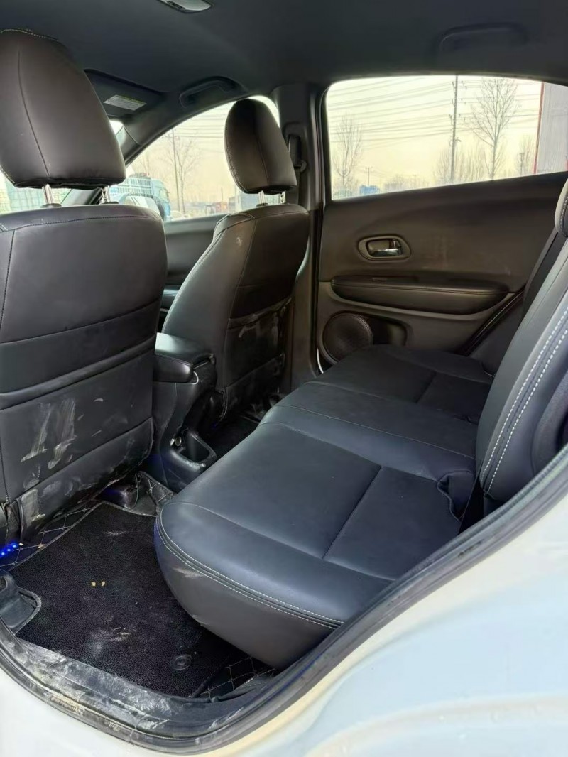 保定16年本田XRV4