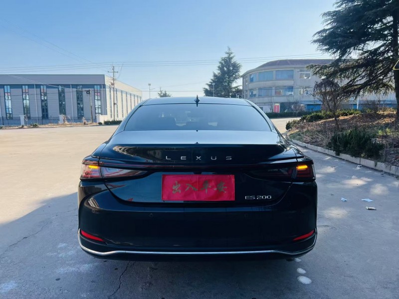 烟台25年雷克萨斯ES9