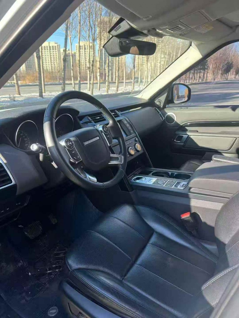 济宁17年路虎发现3