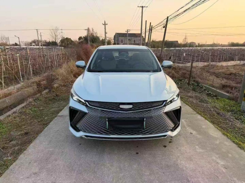 嘉兴23年吉利帝豪1