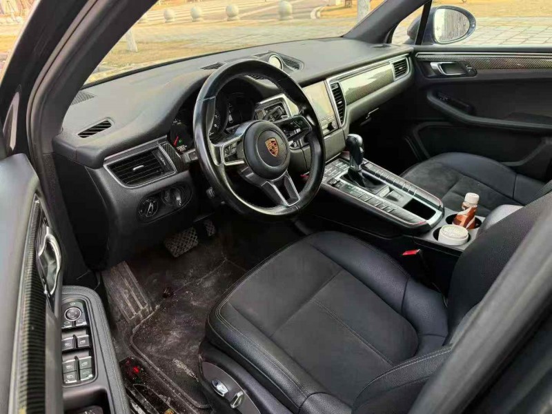 宜昌18年保时捷Macan5