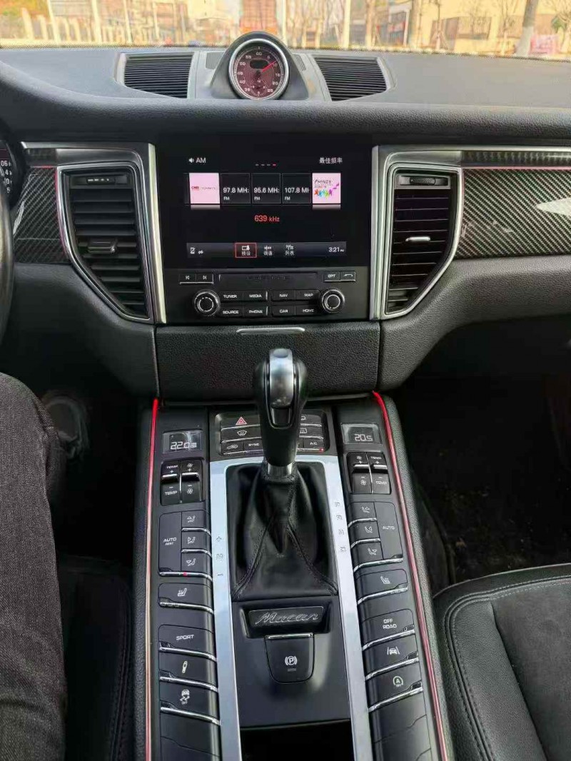 宜昌18年保时捷Macan8