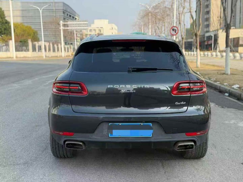 宜昌18年保时捷Macan9