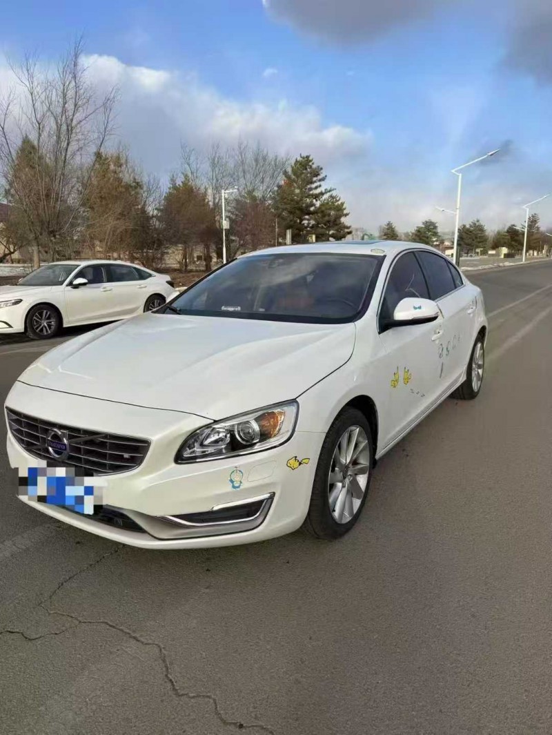 呼和浩特16年沃尔沃S60L2