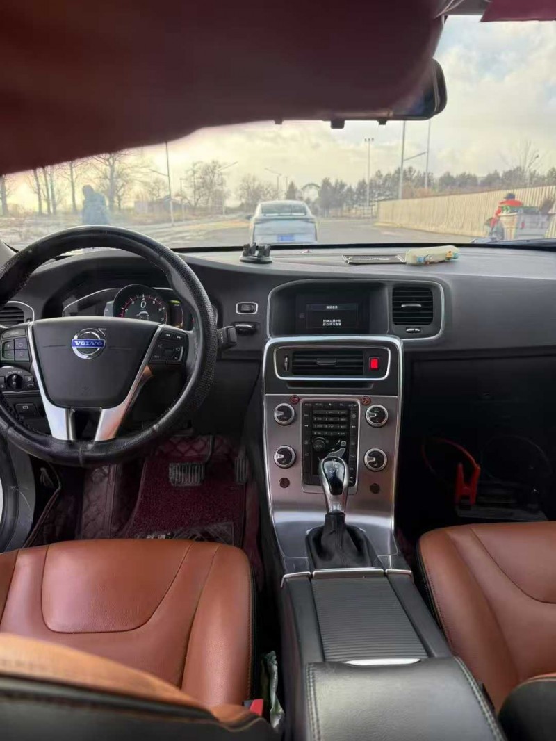 呼和浩特16年沃尔沃S60L6
