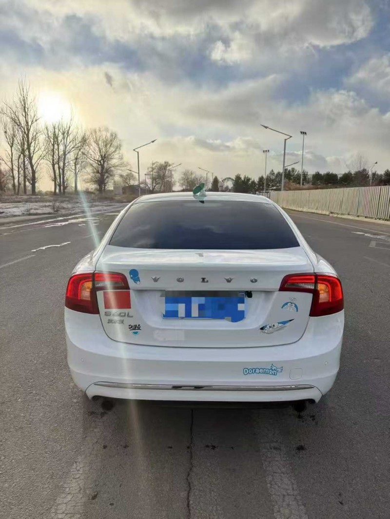 呼和浩特16年沃尔沃S60L8