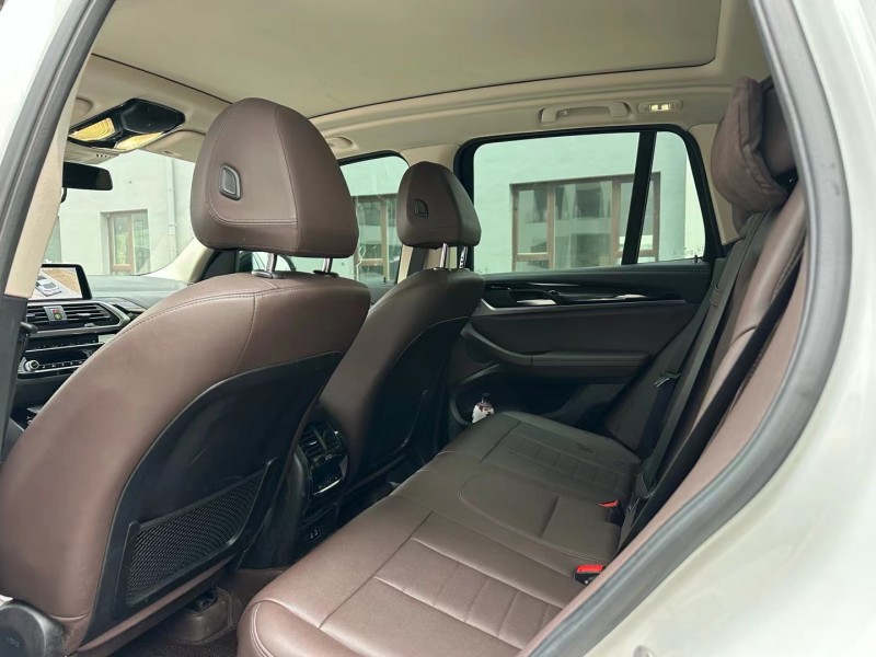 青岛20年宝马X33