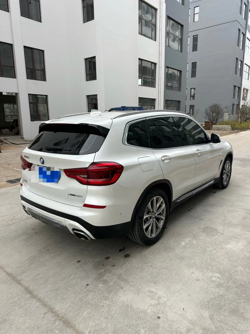 青岛20年宝马X34