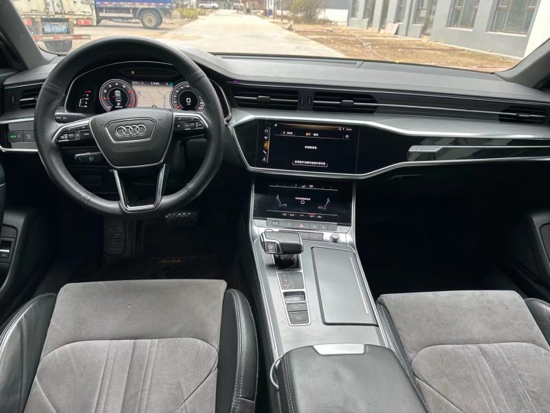 青岛19年奥迪A6L6