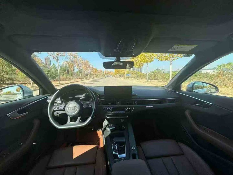 常德23年奥迪A4L3