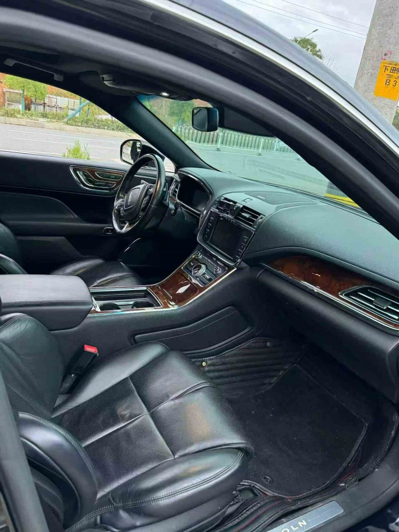 衡阳17年林肯大陆4