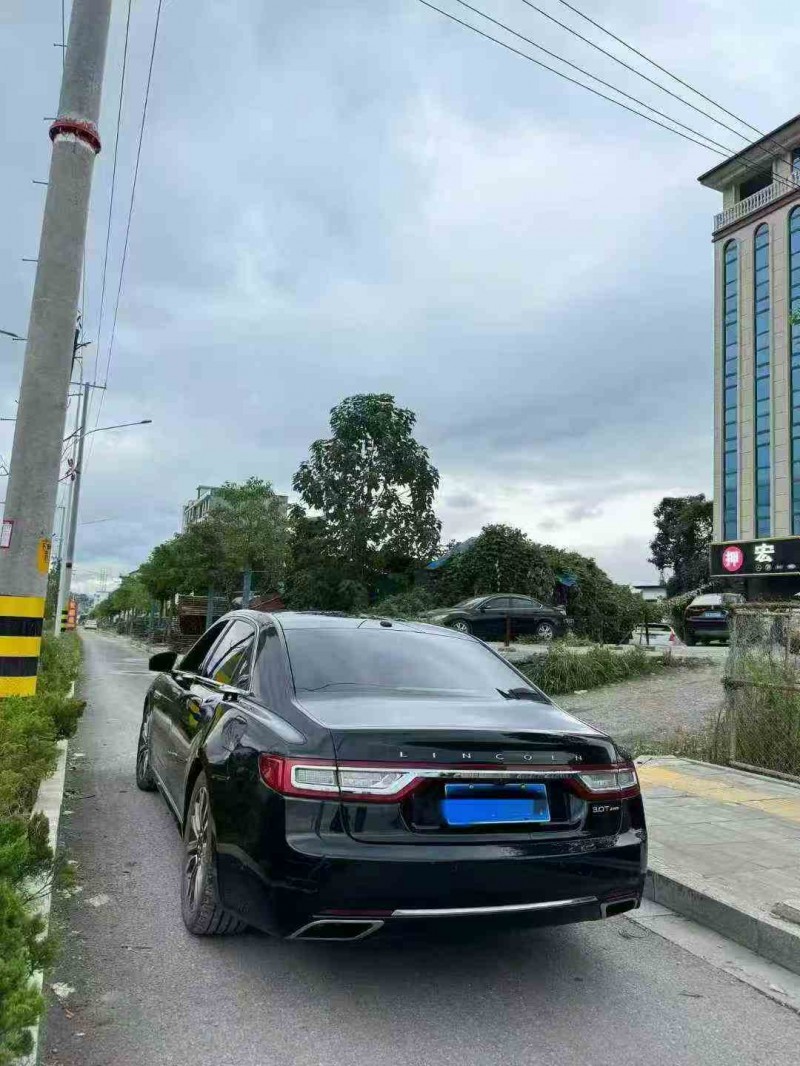 衡阳17年林肯大陆8