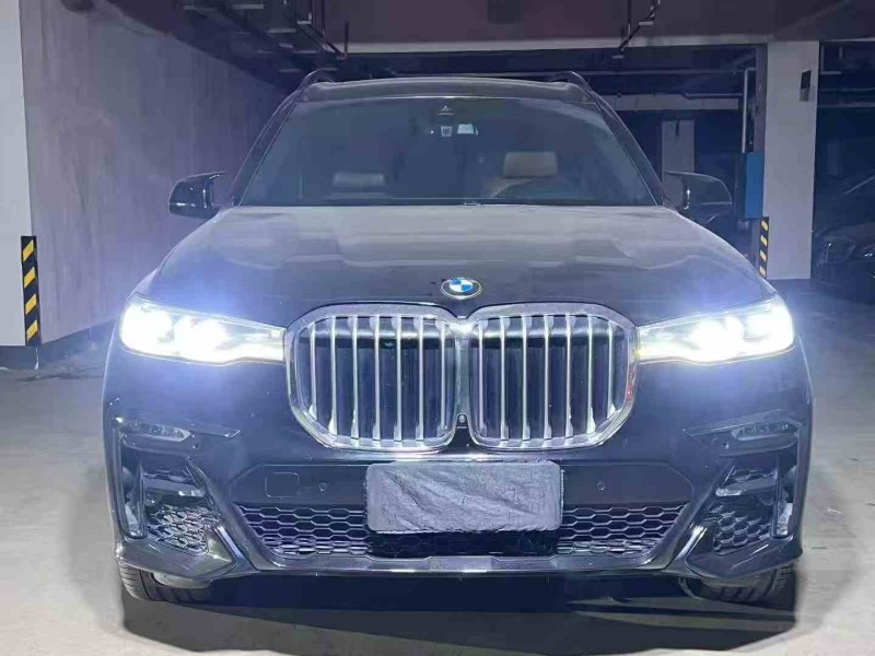 张家界20年宝马X71