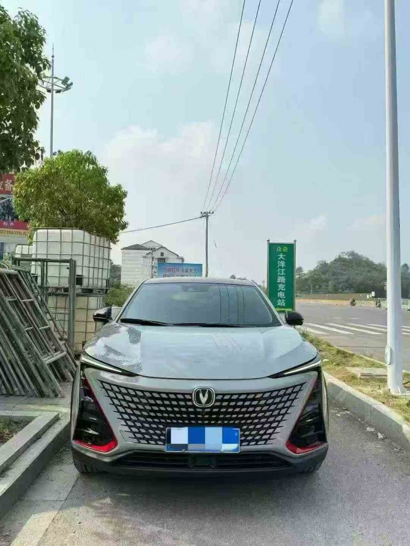 张家界21年长安汽车UNI1