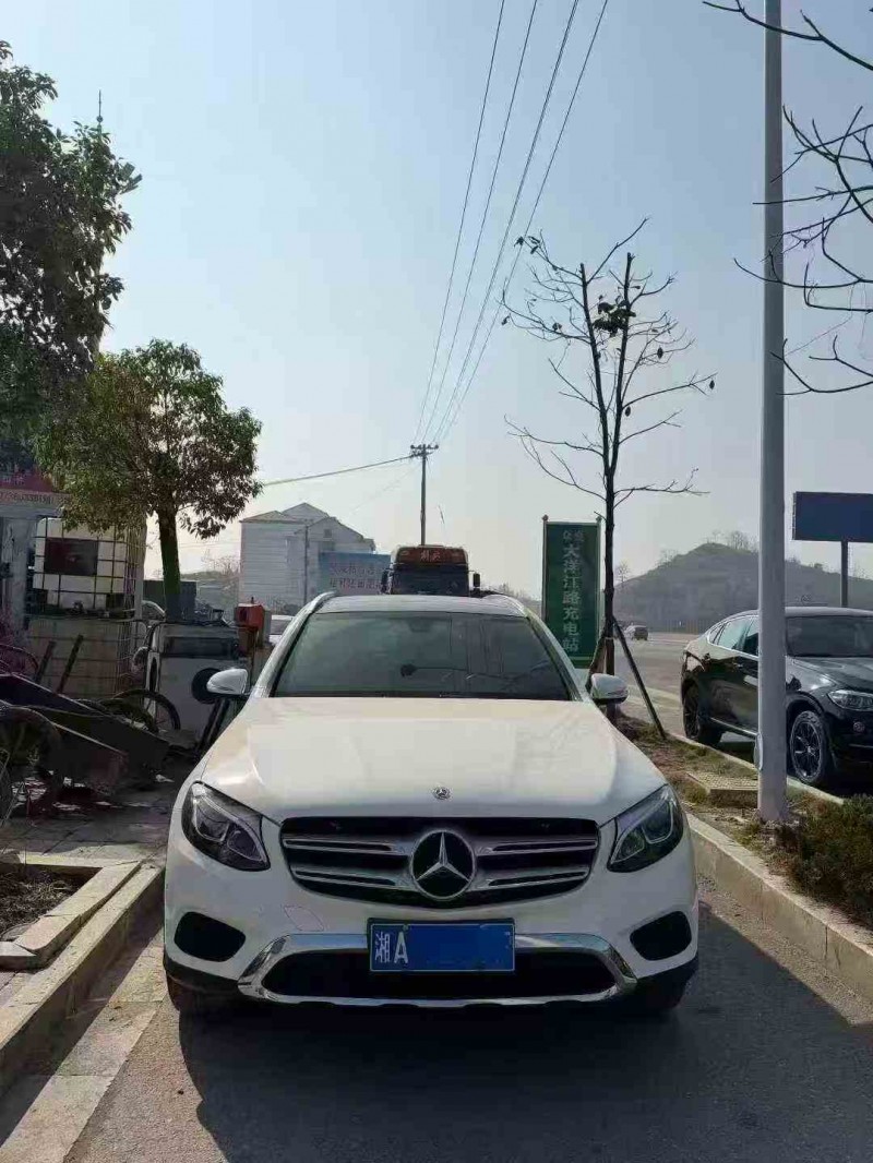 岳阳21年奔驰GLC1
