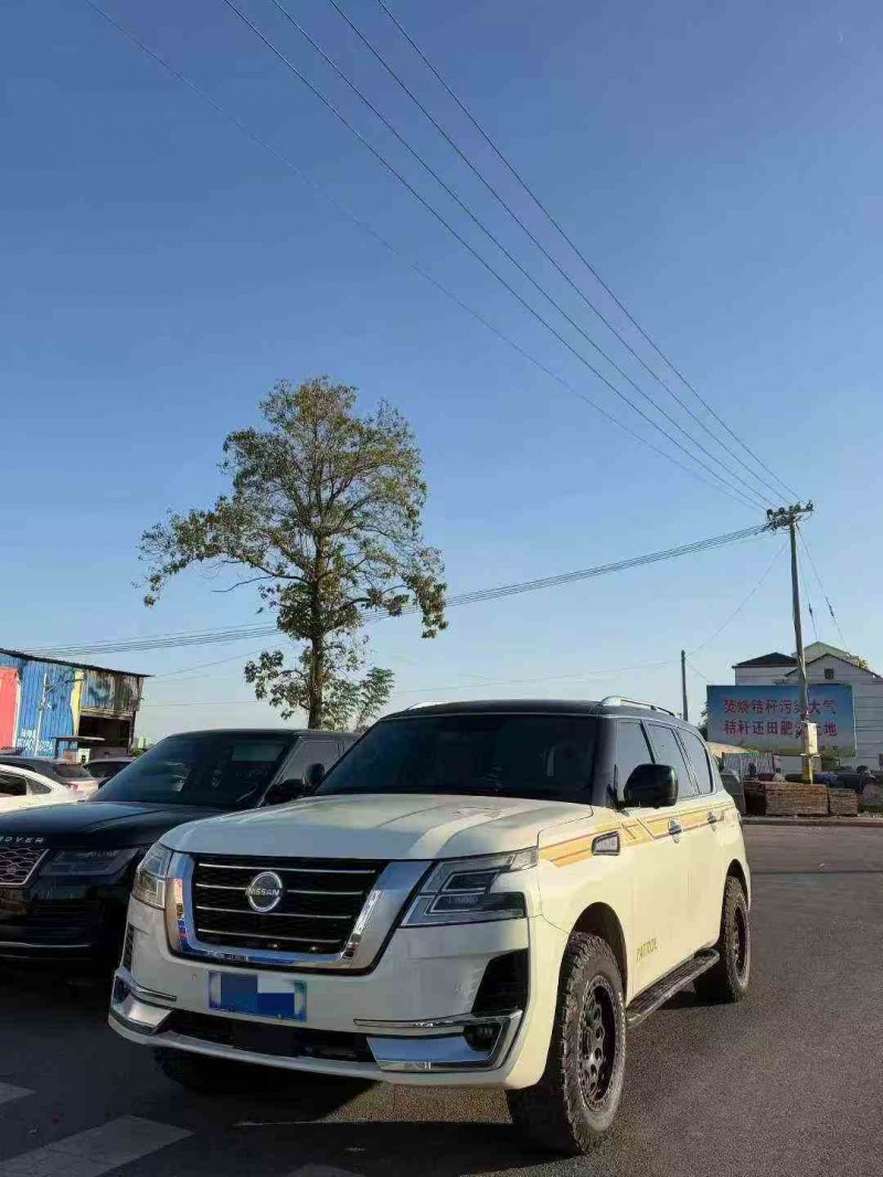 衡阳19年日产途乐2