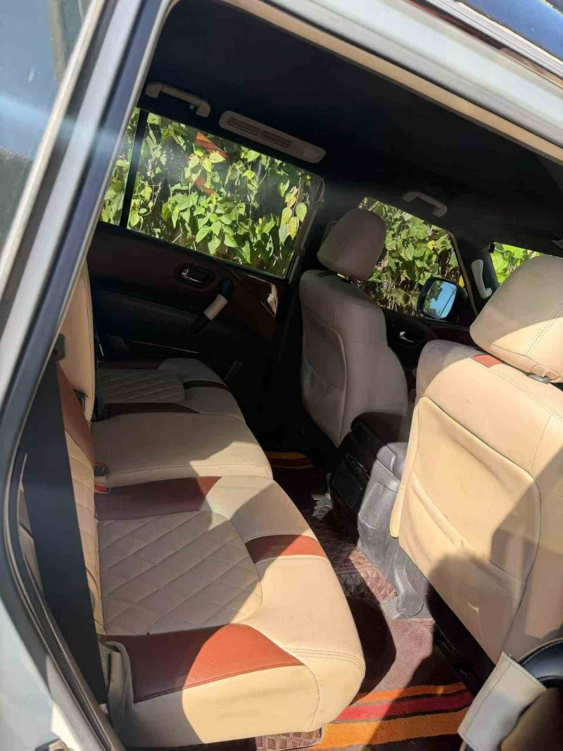 衡阳19年日产途乐6