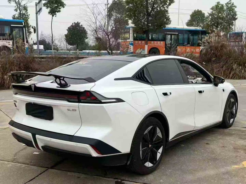 常德23年长安汽车深蓝6