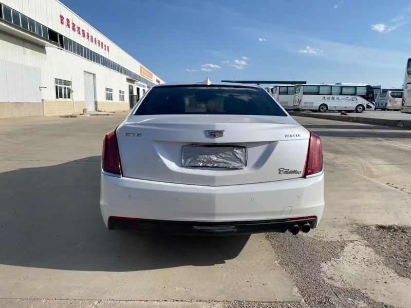 兰州18年凯迪拉克CT68