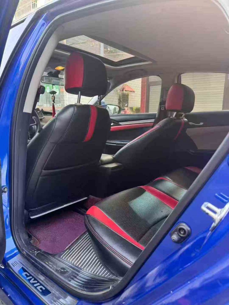 常德17年本田思域5