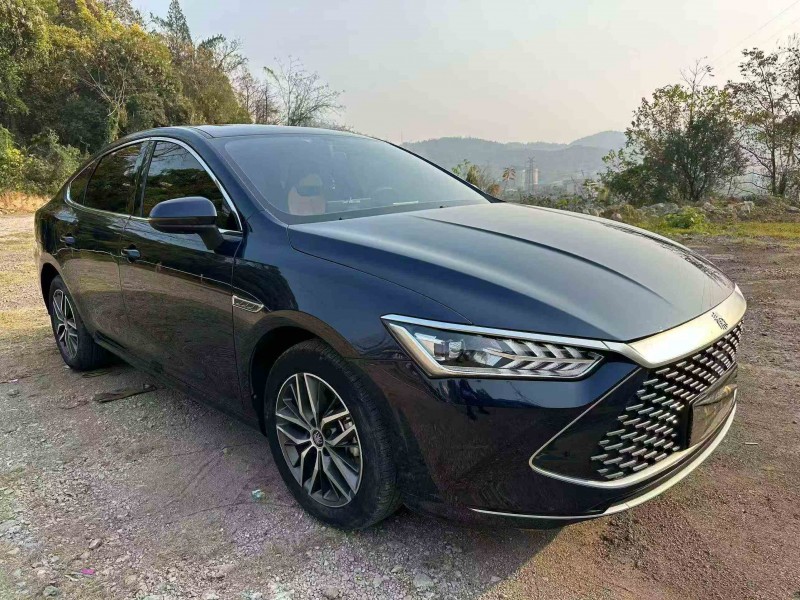 常德24年比亚迪秦2