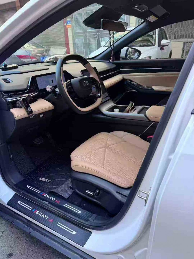 常德23年吉利银河4