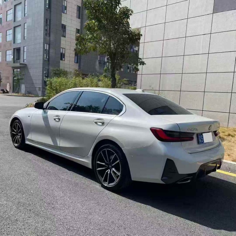 广州24年宝马3系7
