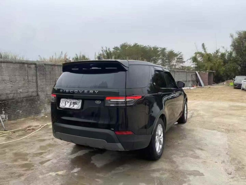 广州18年路虎发现8