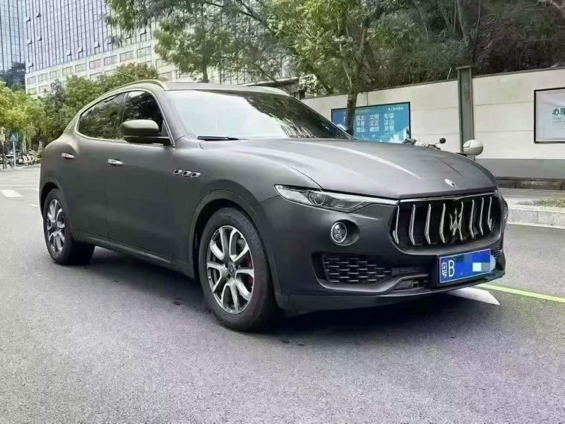 广州22年玛莎拉蒂Levante2