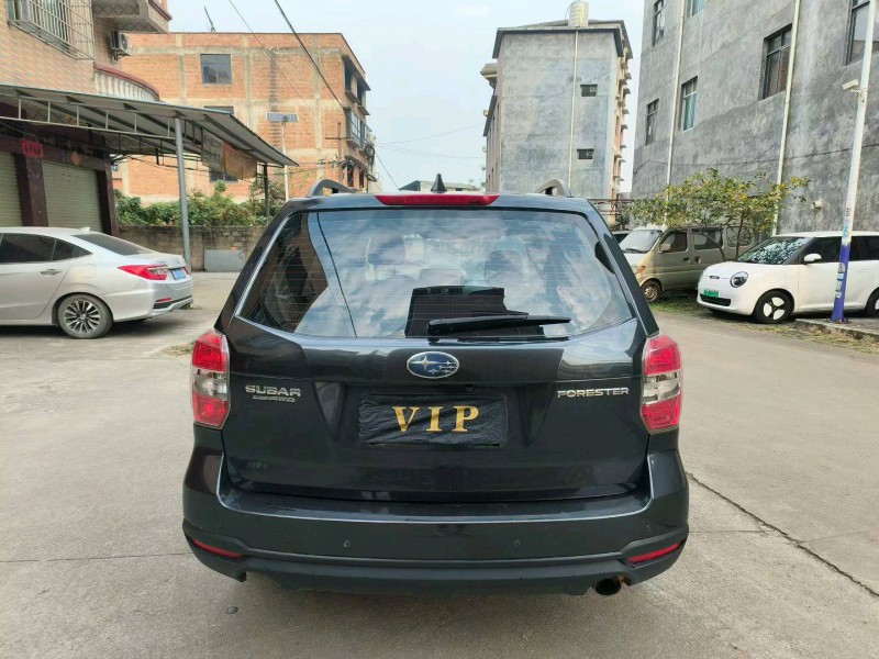 百色14年斯巴鲁森林人9