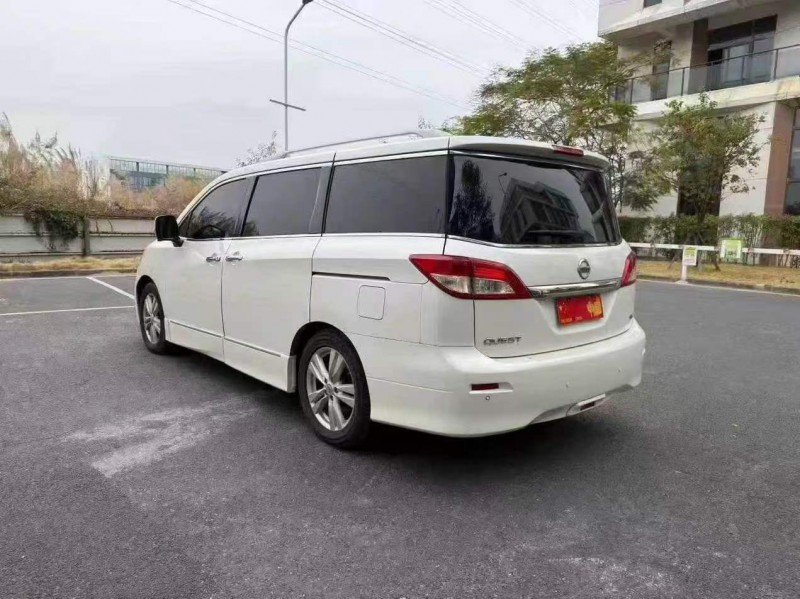 广州15年日产贵士8