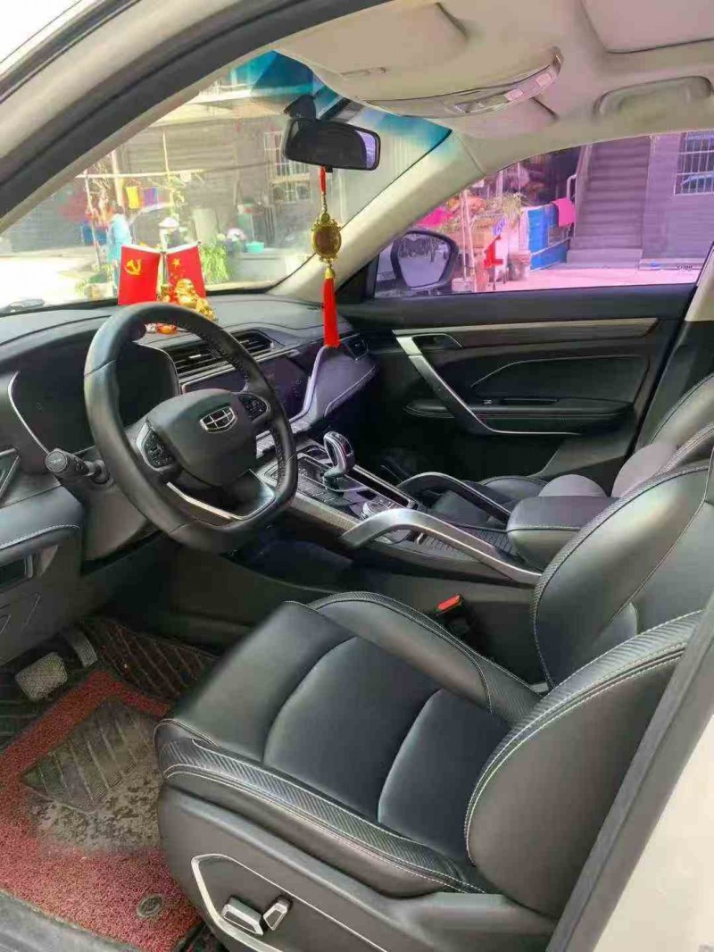 邵阳21年吉利博越4