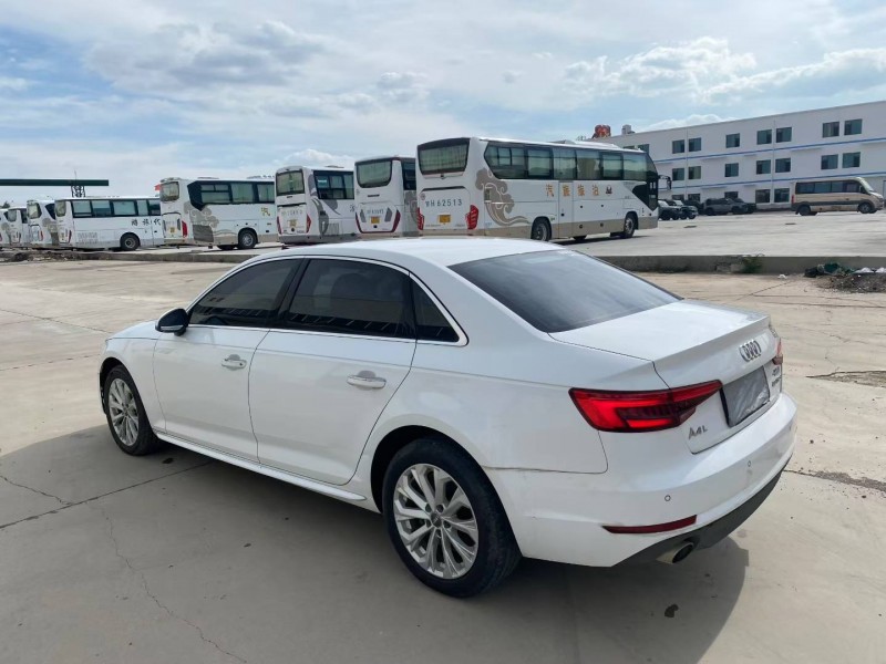 兰州17年奥迪A4L9