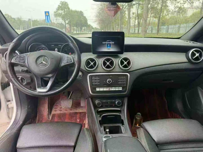 邵阳19年奔驰GLA6