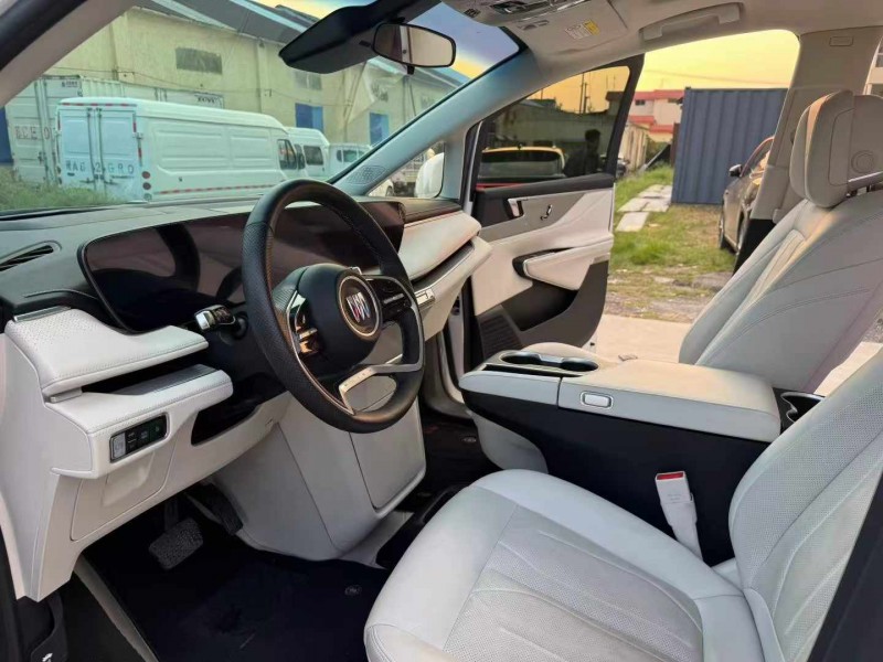 徐州25年别克GL85