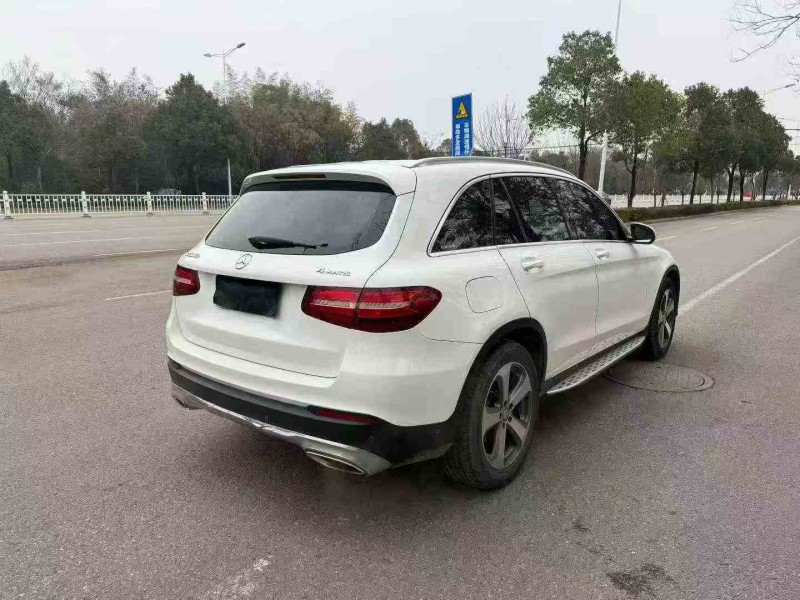 邵阳16年奔驰GLC7