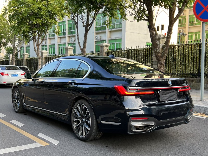 深圳20年宝马7系8